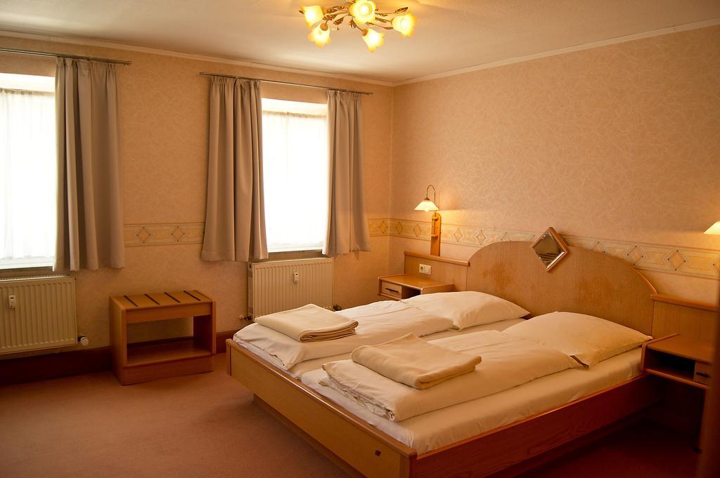 Hotel Garni Promenade Weißenhorn Εξωτερικό φωτογραφία